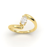Oval Leher Diamond Ring