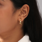 Classic Diamond Leher Hoops