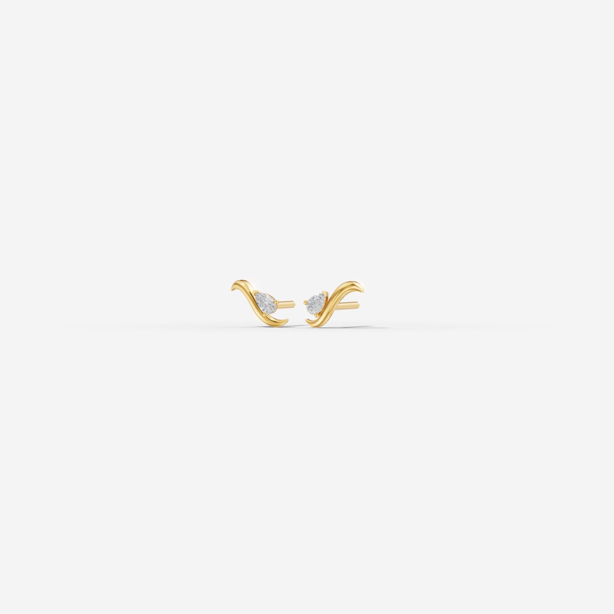 Mija Wave Earring