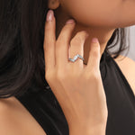 Oval Leher Diamond Ring