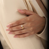 Curvy Diamond Leher Ring