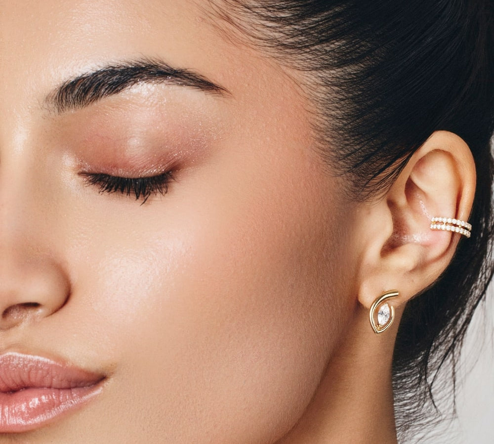 Stud earrings crafted in 925 silver with lab-grown diamonds