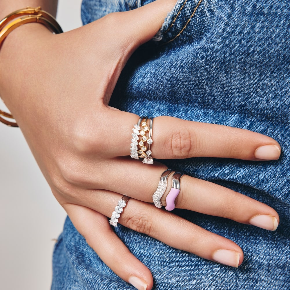Stackable 925 silver ring with lab-grown diamond accents